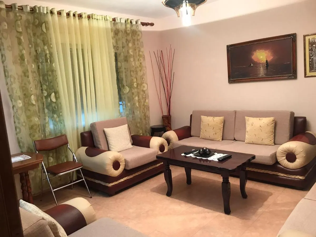 Vinny'S Place Pogradec
